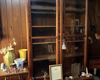 Antique Dark Wood China Cabinet Glass Doors Shelves Drawers Victorian Display Case Dining Room Furniture