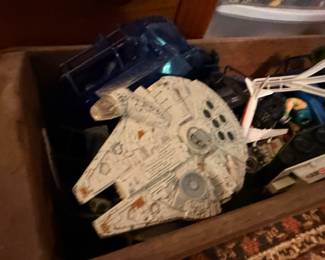 Star Wars Millennium Falcon Toy Spaceship Action Figure Vintage Kenner Style Sci-Fi Toys Collectible