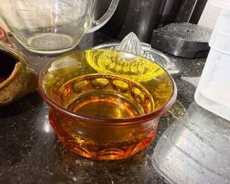 Amber Glass Citrus Juicer Reamer Bowl Vintage Kitchen Tool Depression Glass Style Collectible