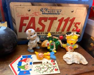 Kenner Fast 111s License Plate Game Box Vintage Ceramic Figurines Clown Dog Duck Characters Retro Toys Collectible Lot
