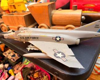 Vintage US Air Force USAF Model Airplane Fighter Jet Wood Toy Train Military Aviation Collectible Toys