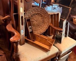 Antique Carved Oak Dining Chairs Cane Seat Pressed Back Victorian Furniture Set Vintage