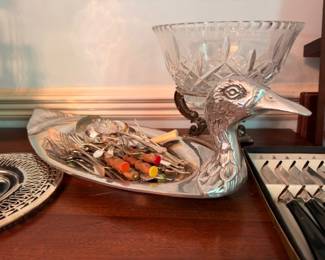 Silver Plate Bird Figurine Crystal Bowl Centerpiece Ornate Vintage Silverplate Decor