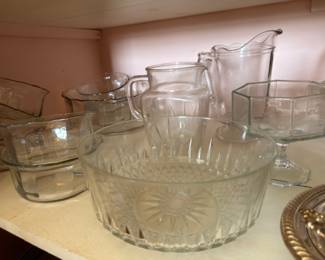 Clear Glass Mixing Bowls Measuring Cups Pitchers Baking Dishes Vintage Kitchen Glassware Lot