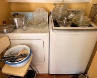 Washer Dryer Set Glass Baking Dishes Pyrex Mixing Bowls Kitchen Utensils Laundry Room Household Lot