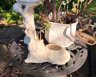 Concrete Bird Bath Fish Dolphin Pedestal Garden Statuary Cast Iron Plant Stand Outdoor Yard Decor