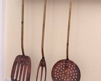 Wrought Iron Hanging Kitchen Utensils Wall Rack Spatula Fork Strainer Vintage Primitive Farmhouse Decor