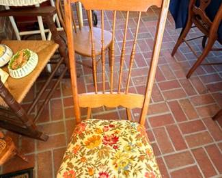 Antique Spindle Back Chair Ball Finials Floral Upholstered Seat Wood Dining Side Chair Victorian Farmhouse Furniture