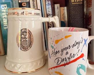 University of Tennessee Stein Mug Gold Trim Seal Coffee Mugs Holy Bible Overstreet Comic Book Price Guide Books Lot