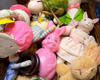 Stuffed Animals Plush Toys Easter Bunny Rabbit Figures Vintage Soft Toys Basket Lot