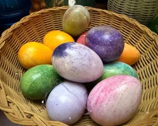 Marble Stone Decorative Eggs Collection Colorful Easter Egg Display Wicker Basket Vintage Decor