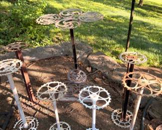 Metal Gear Wheel Garden Stakes Yard Art Spinners Industrial Steampunk Outdoor Decor Lot