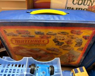 Matchbox Official Collector Case Vintage Die Cast Cars Blue Carrying Case Yellow Handle Retro Toys Collectible