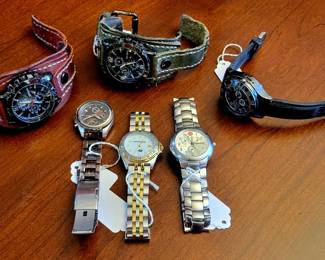 Men's watches. 