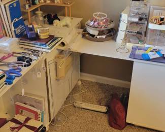 Sewing desk and accessories. 
