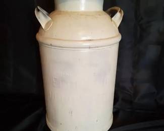 Vintage Elgin Dairy Products Metal Milk Can w Original Lid  Farmhouse Decor