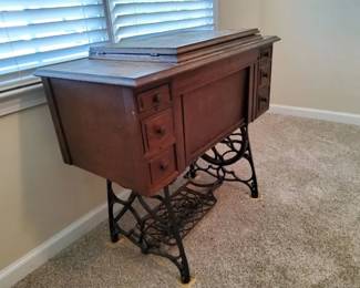 Franklin Antique Sewing Machine