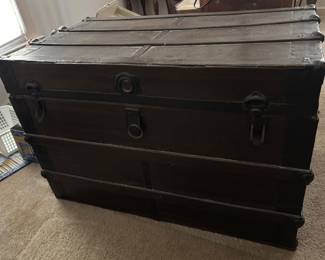 antique steamer trunk