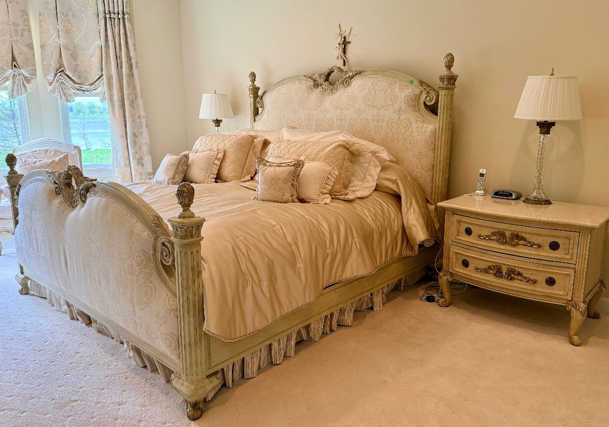 Pulaski Bellissimo Horchow Neiman Marcus bedroom set