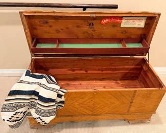 Lane art deco cedar chest