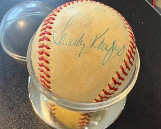 Sandy Koufax signed Baseball