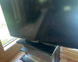 $85 Samsung tv, Stand and dvd player 