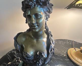 OFFERS- Bronze Bust (Very Heavy)