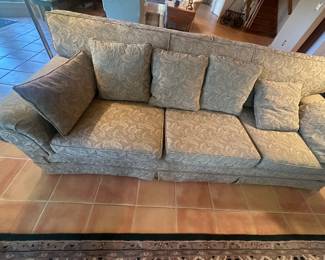 $225 Sofa 99x38x32