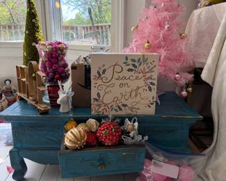 Christmas decorations- from vintage to modern