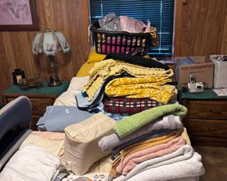 Towels, linens, throws