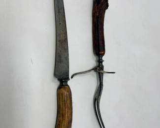 285 AntlerHandlePutnamCutleryKnifeandForkServingSet