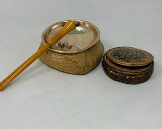 266 SatinBeanBagAshtrayBakeliteCigaretteHolderCompact