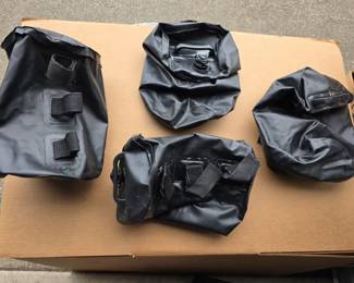 231 4CanopyTentWaterWeightBag