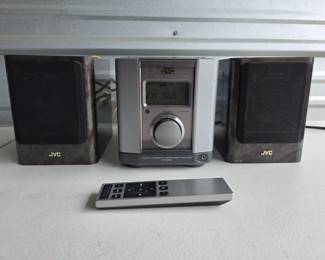 187 JVCUltraCompactComponentSystem