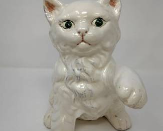 177 CeramicWhitePersianKitten