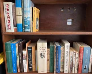 102 29BookCollectionWarAndPeaceTheHobbitBeatrixPotter