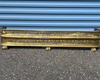 79 AntiqueBrassFireplaceFender