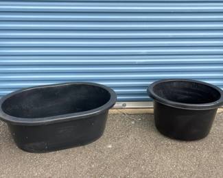 247 TuffStuff40GALOvalStockTankMacCourtPreformedPondLiner