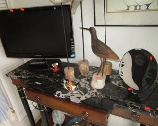 Art birds, pottery, small tv