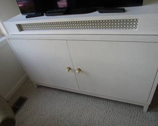 White cabinet