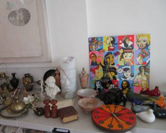 All kinds of goodies treasures AND WHATTA clock!
