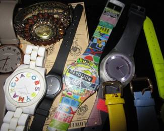 Watches, wanna buy a watch?