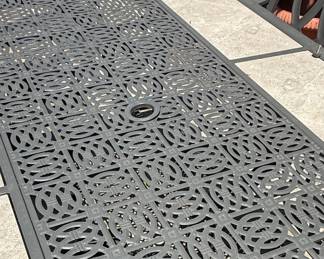 Cast Aluminum Outdoor Dining Set