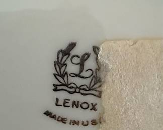 Lenox Swan Planter