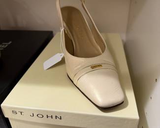 Vintage St John Size 7