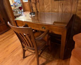 craftsman-style oak library table/ desk with removable glass top