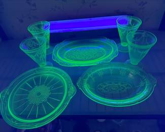 Uranium glass 
