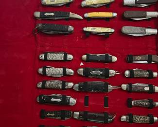 Lots of pocket knives