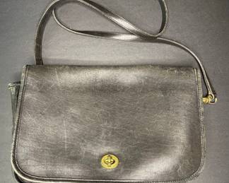 Vintage Coach Black Leather Turn-Lock Shoulder Bag