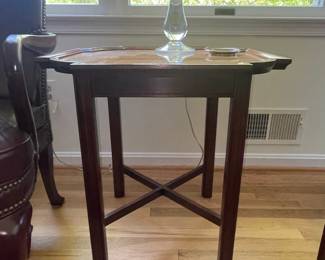 Vtg Butler Tray Side Table 